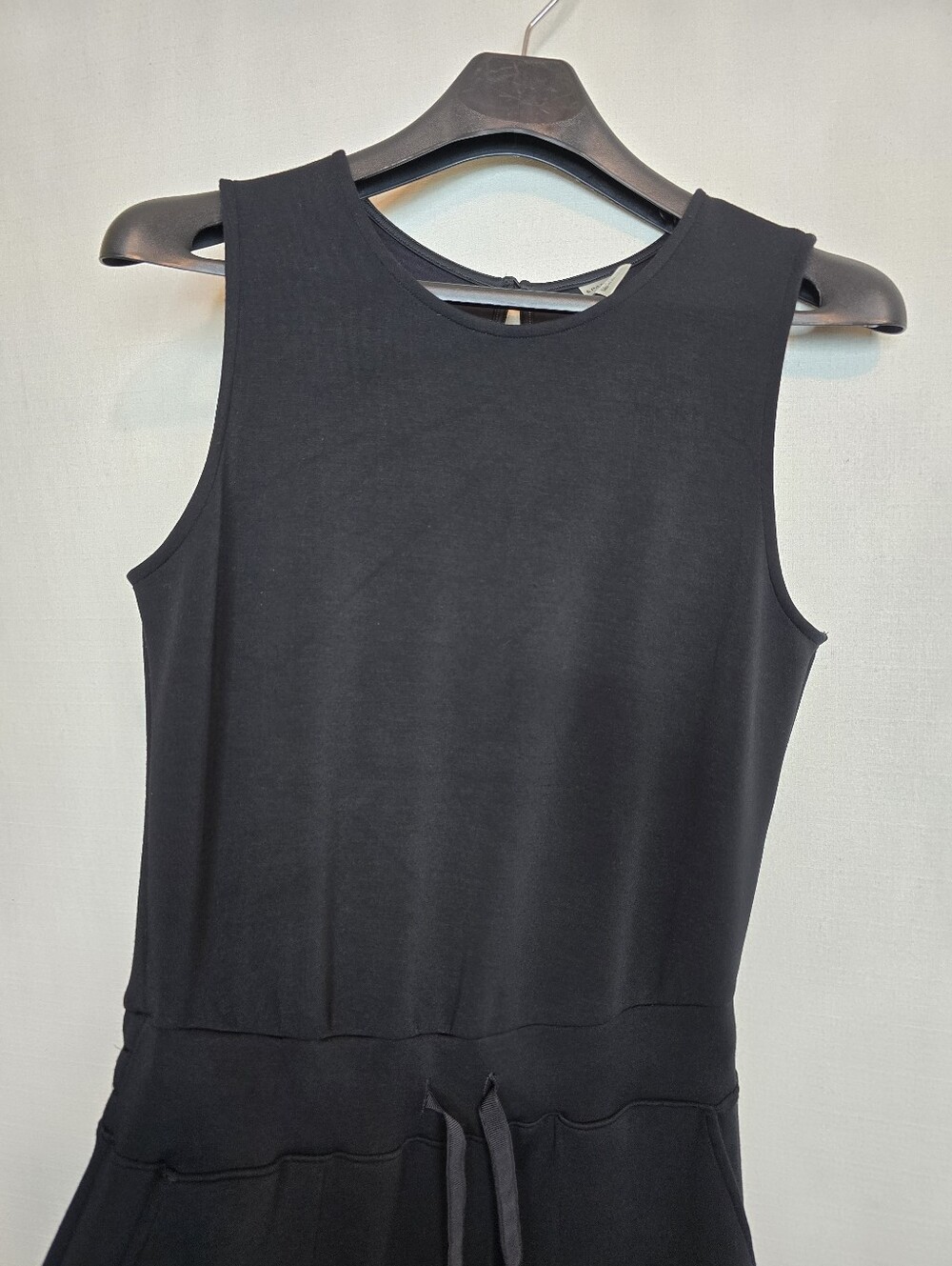 SPANX AirEssentials® French Rib Sleeveless Jumpsuit Very Black M - Picture 7 of 16